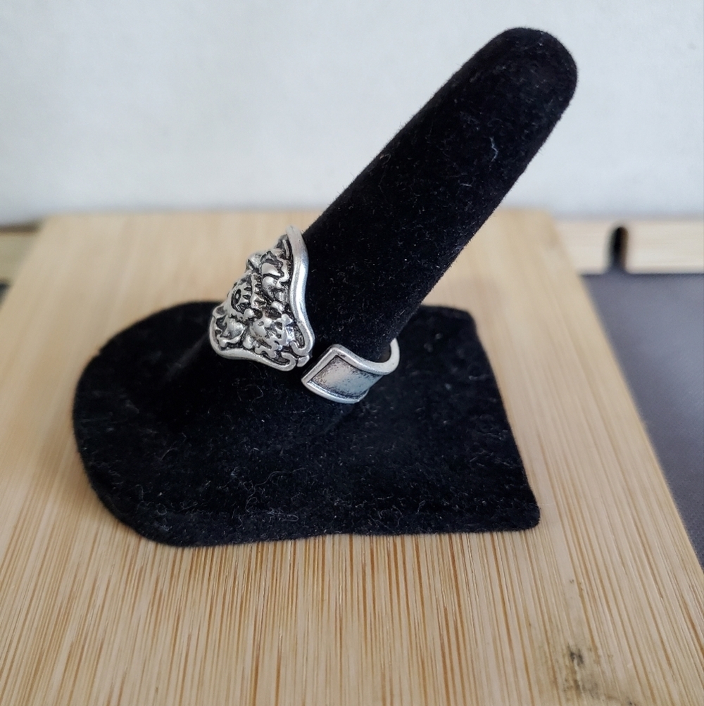 Spoon Ring - Picture 2 of 4